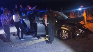 Balkesir'de zincirleme kaza: 3 l, 6 yaral 