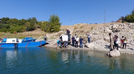 Baraj ve göletlere yavru balık bırakıldı