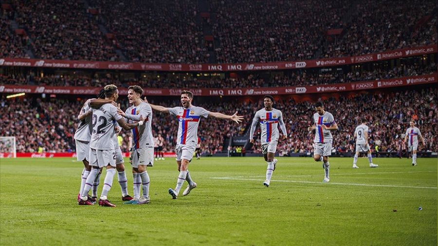 "Barcelona hakem satın almadı"