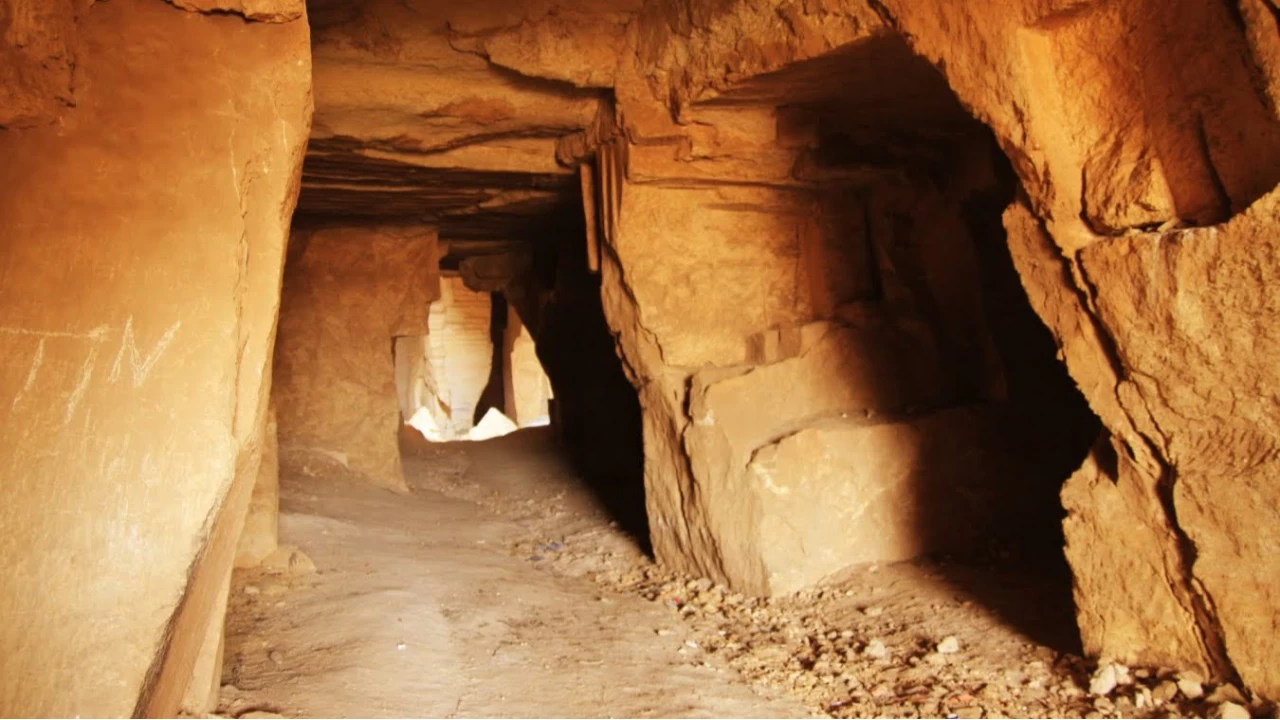 Bazda Ma�aralar�: Ta��n i�indeki tarih