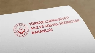 Bebeğinin mahrem görüntülerini teşhir eden anne gözaltına alındı