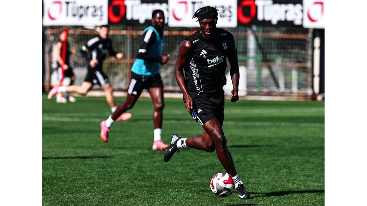 Beşiktaş, Fenerbahçe derbisine hazırlanıyor