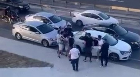 Beylikdüzü'nde yabancı uyruklu bir grup ortalığı birbirine kattı