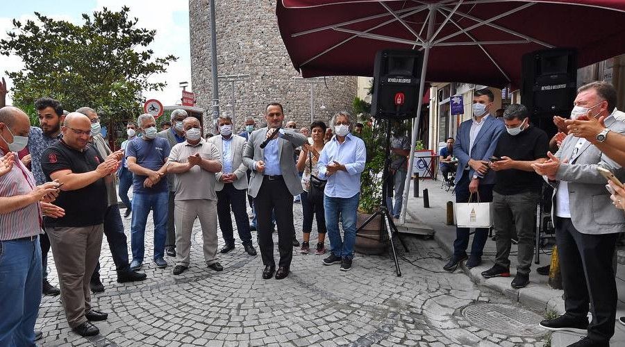 Beyolu'nda Byk Hendek Caddesi yayalatrld
