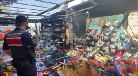 Bodrum'da 3 iş yeri küle döndü