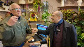 BTP Yalova'da da sahada: Kepek�i pazar esnaf�n� ziyaret etti