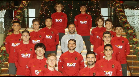Buruk G.Saray'ın geleceğini inşa ediyor