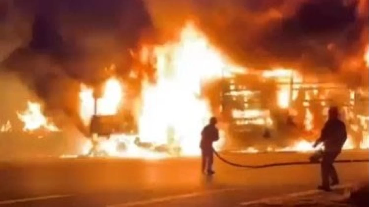 �ama��r makinesi y�kl� t�r alev topuna d�nd�