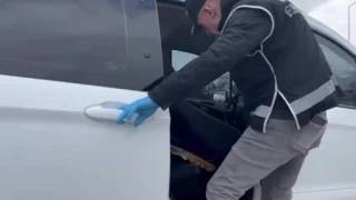 ekicinin zerindeki aratan 480 adet tabanca kt