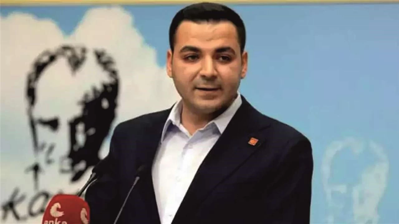CHP Genlik Kollar Bakan Cem Aydn hakim karsnda