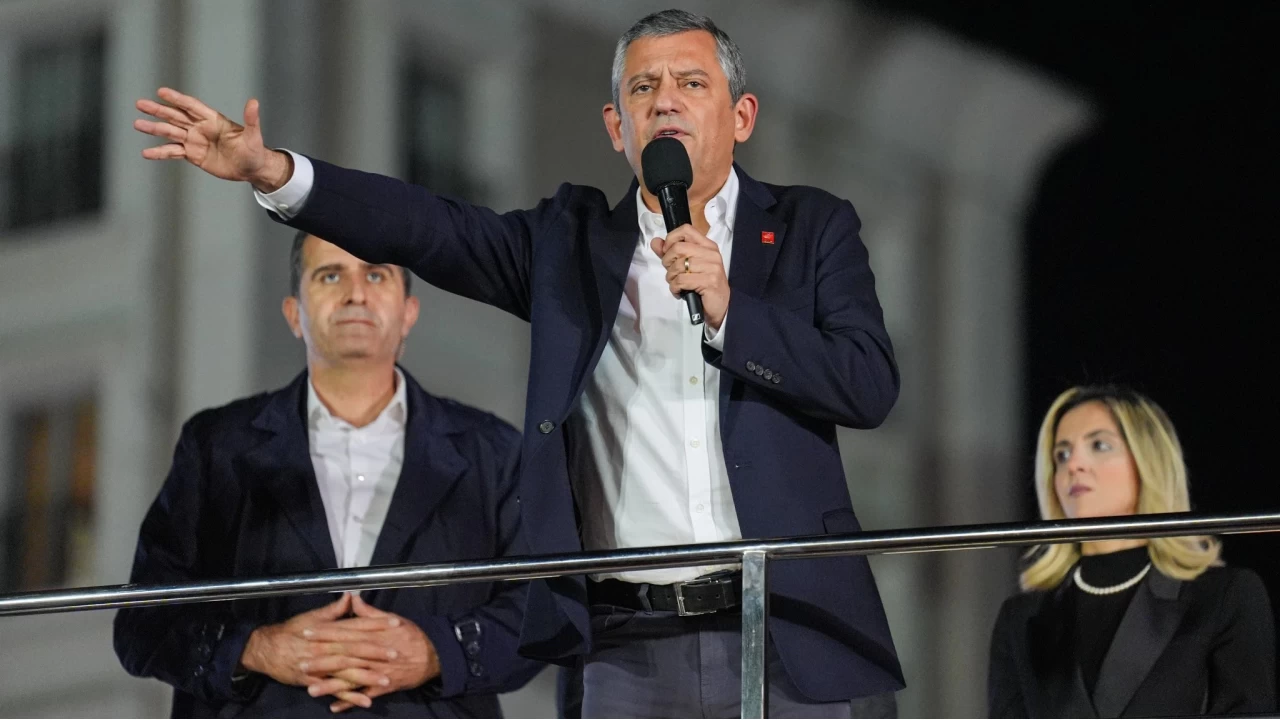 CHP Genel Başkanı Özel partisinin Esenyurt mitinginde konuştu