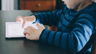 �ocuklara sosyal medya d�zenlemesi ne zaman yasala��yor?