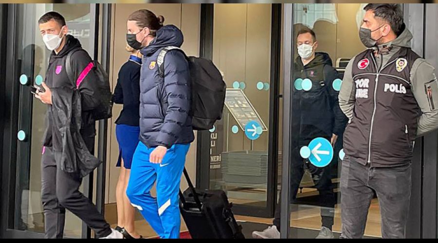 Dnya devi stanbul'da