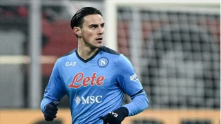  Eljif Elmas Fenerbah�e'yi �zledi!