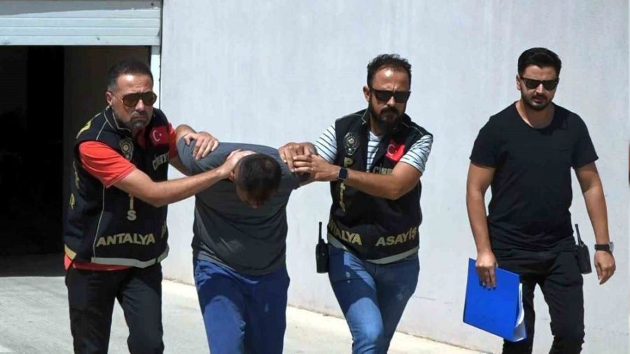 E�ini vah�ice �ld�ren zanl� tutukland�