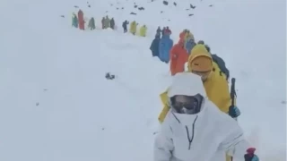Everest'te bin kii mahsur kald