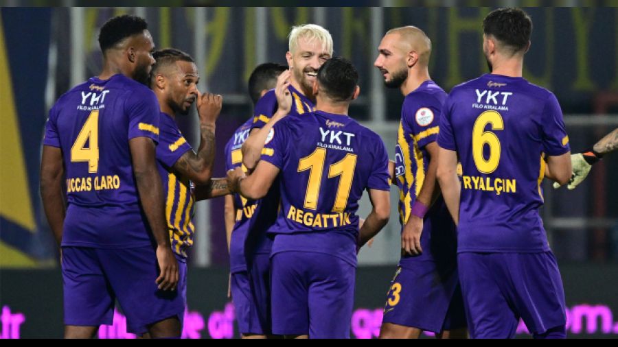 Ey�pspor 6'da 6 yapt� 