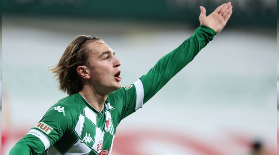 Frankfurt'a imza atan Ali'den itiraf! "T�rkiye'de hi� bir zaman..."