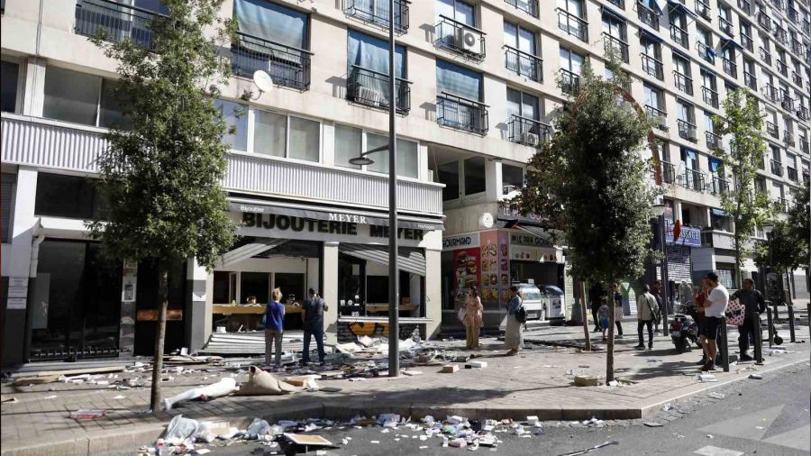 Fransa'daki protestolar �iddetini artt�rd�