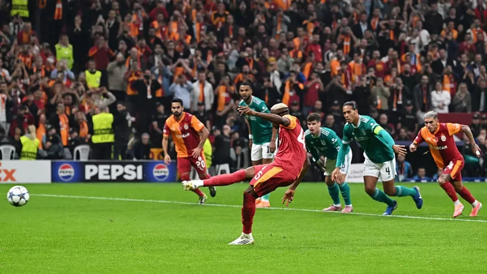 Galatasaray, �ampiyonlar Ligi kadrosu resmile�ti