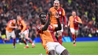 Galatasaray �ov yapt�