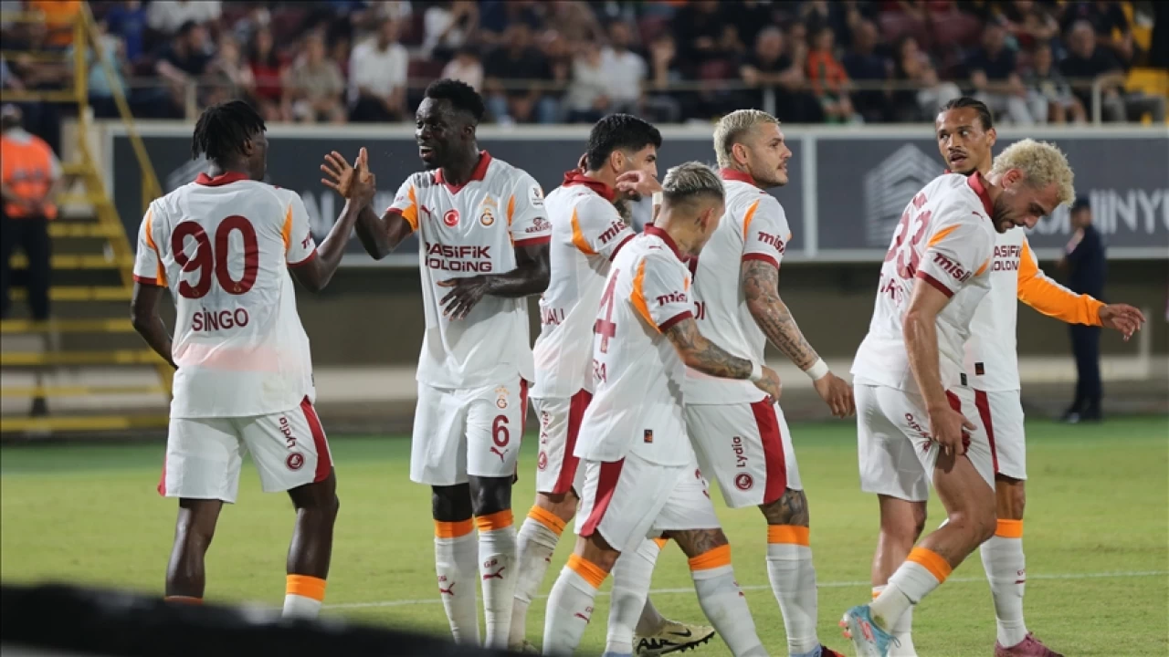 Galatasaray' zorlu bir fikstr bekliyor