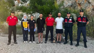 Gezmek için gittikleri Gizli Koy'da kaybolan 2 kişi JAK timlerince kurtarıldı