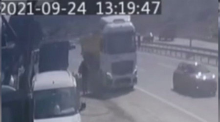 Hafriyat kamyonu önce çarptı sonra bırakıp gitti