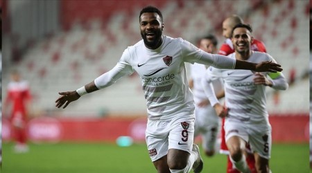 Hatayspor ilk yarı performansından memnun