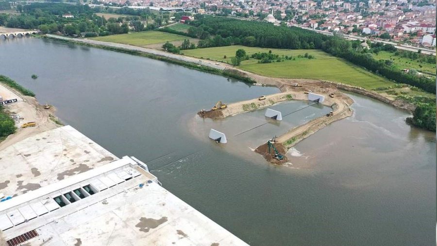 Hidroelektrik Santrali'ndeki ��kmede kamu zarar� kar��lanacak