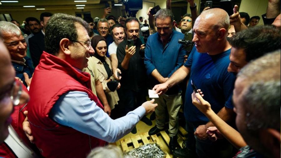 �mamo�lu ilk bal�k mezad�na kat�ld�