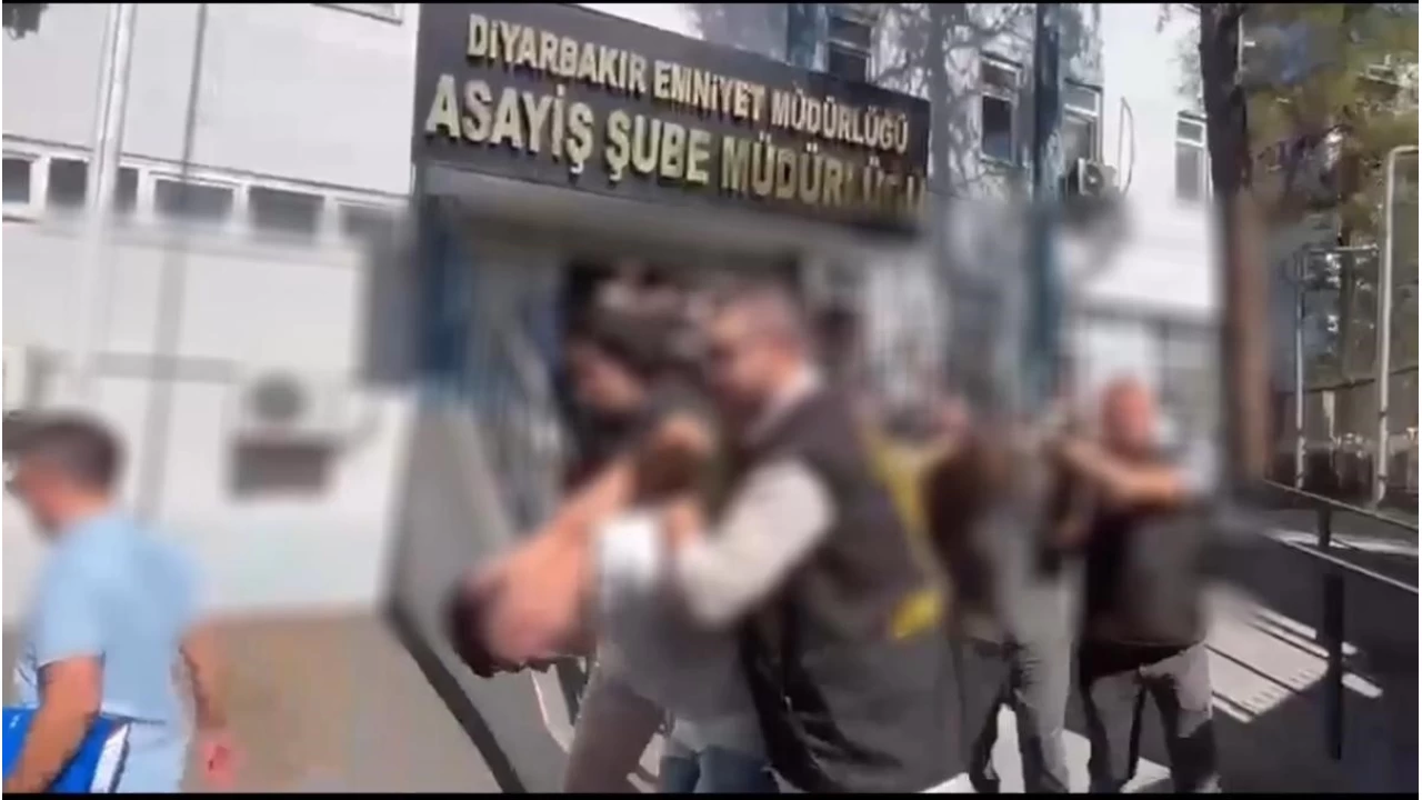 İnternet üzerinde faizsiz kredi arayanları hedef almışlar