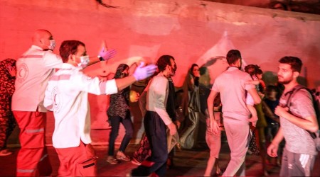 İsrail, sivillerin yaşadığı Hanadi Kulesi'ni yıktı