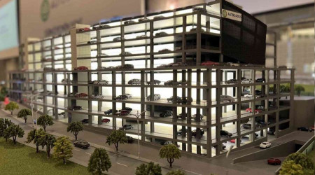 İstanbul'a 11 katlı OTOAVM