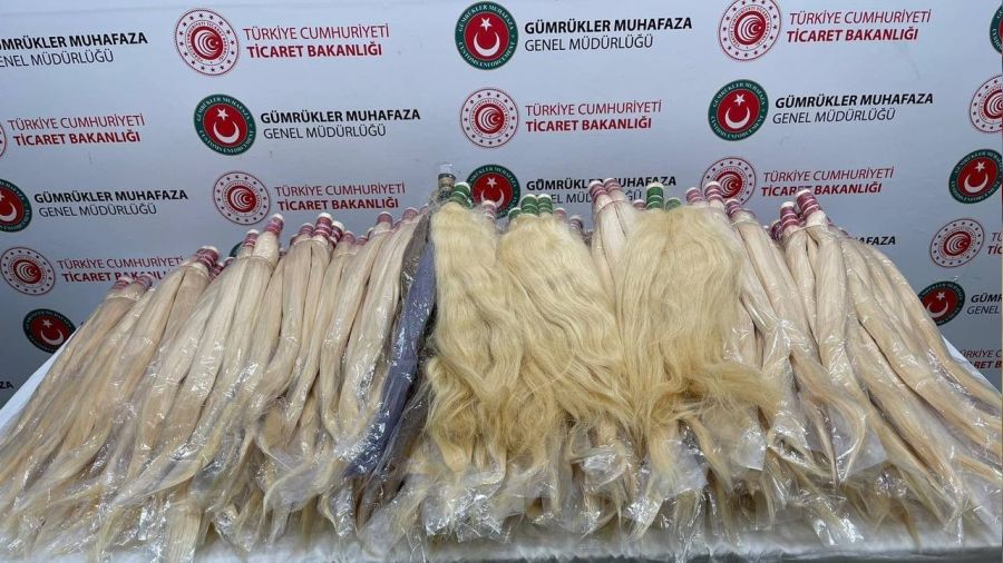 İstanbul'da 4 valiz dolusu insan saçı ele geçirildi