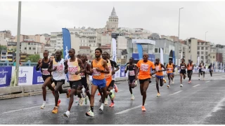 İstanbul'un 'Altın Etiket'li koşusunda start heyecanı