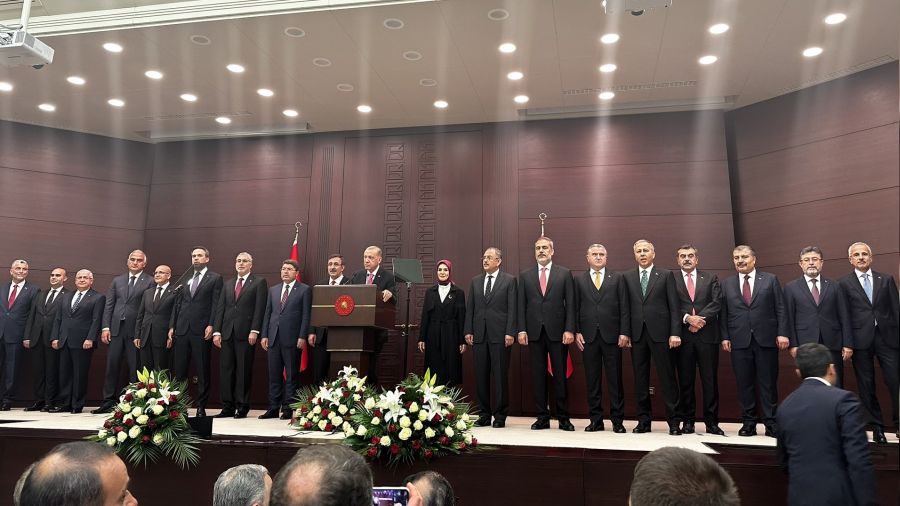 ��te yeni Kabine �yeleri