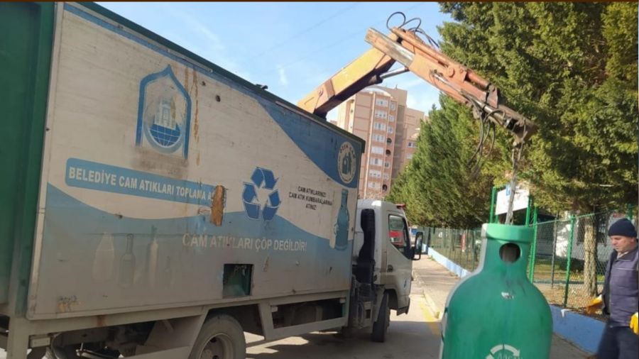 İzmit'te her ay 30 ton cam atık dönüştürülüyor