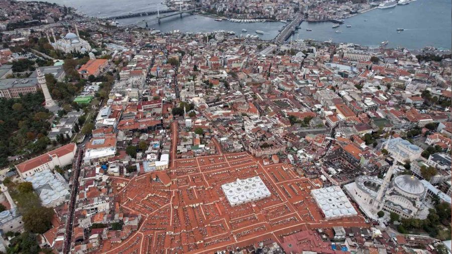 Kapalıçarşı'da otopark krizi derinleşiyor