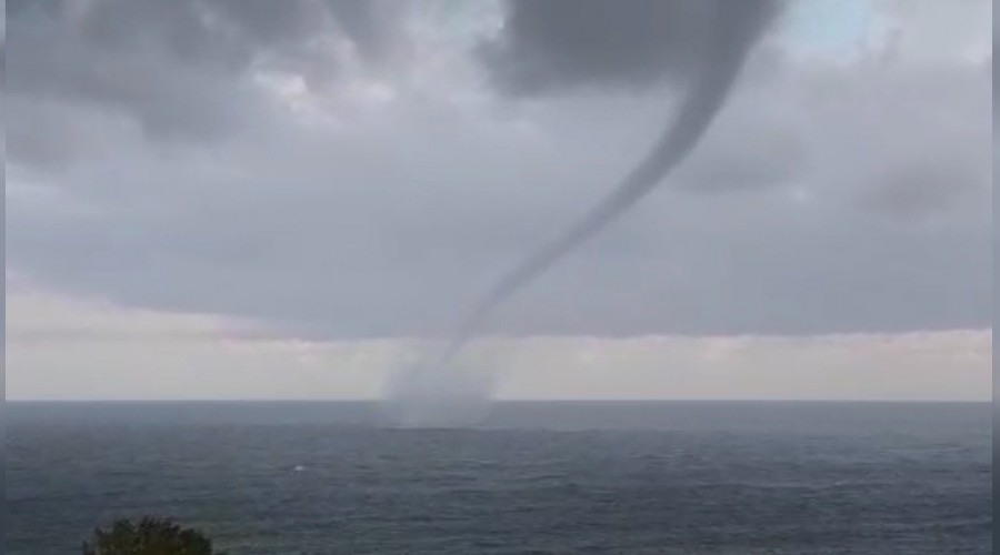 Karadeniz�de hortum olu�tu