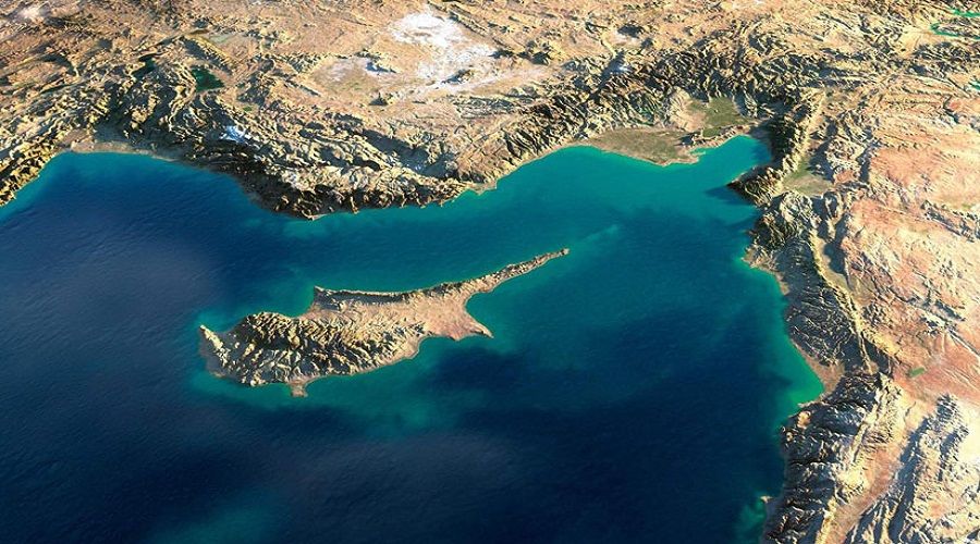 Kıbrıs'ta taktik değişikliği... Türklere iş verecekler
