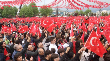 Kılıçdaroğlu: 'Sen parayı 5'li çetelere veriyorsun ben, vatandaşa vereceğim'