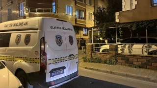 K���k�ekmece'de sokak ortas�nda silahl� sald�r�: 1 a��r yaral�