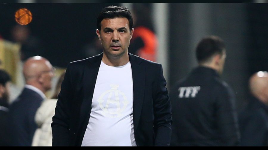 K�me d��en Alt�nordu'da ayr�l�k