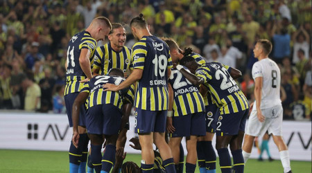 Lincoln şov yaptı, Fener turu yarıladı
