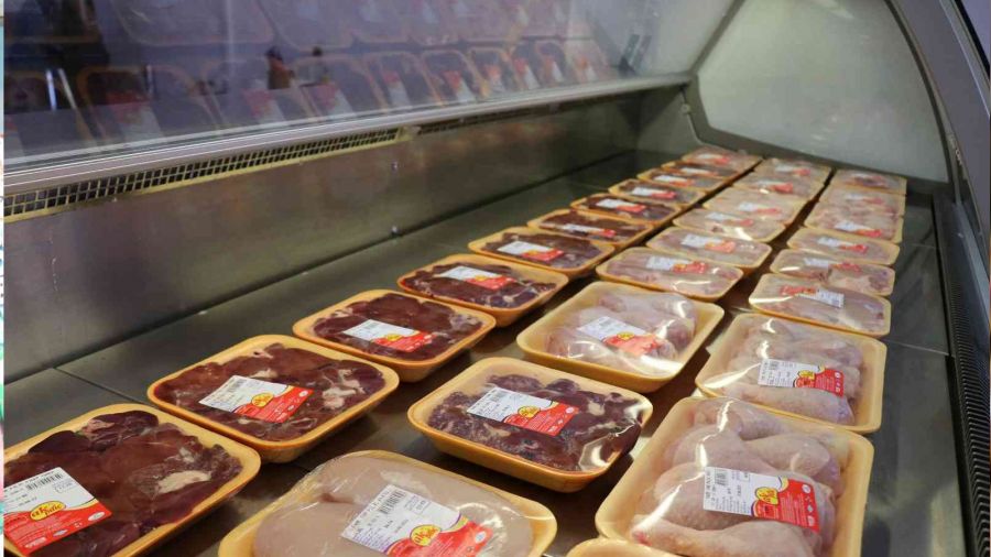 Mangal yasaklar� tavuk fiyatlar�n� d���rd�