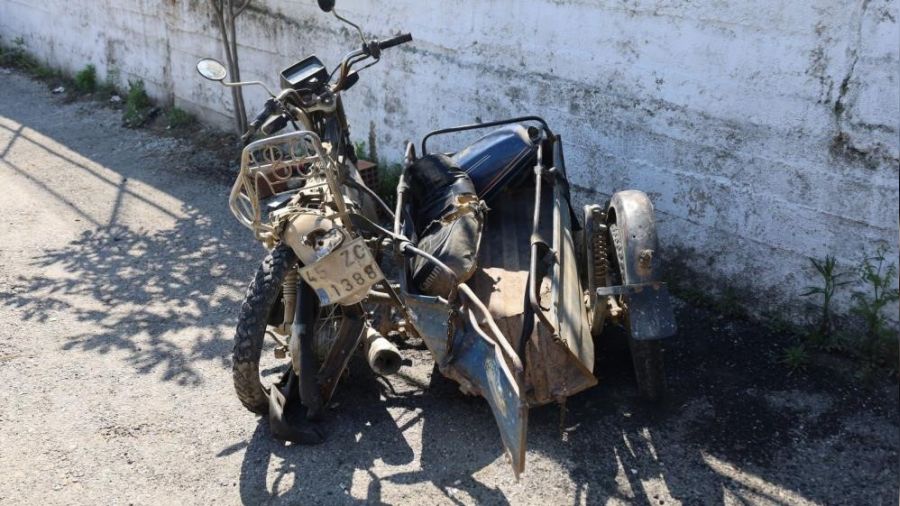 Manisa'da motosiklet ile otomobil �arp��t�: 1 �l�