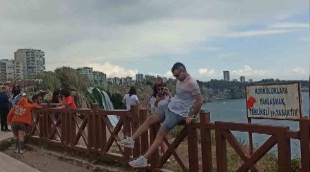 Manzara fotoğrafı için canlarını hiçe saydılar