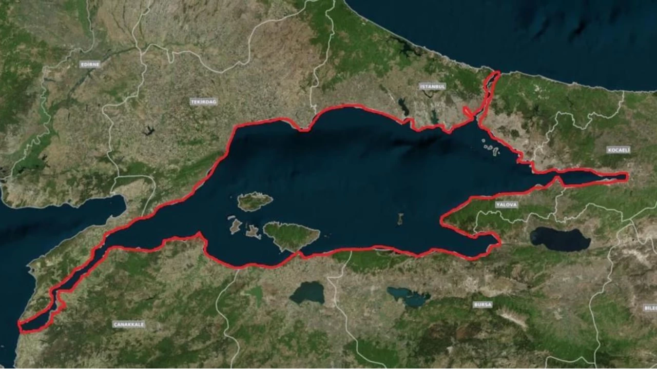 Marmara Denizi’nde Yaşam Alarm Veriyor