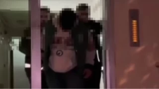 Metroda oyuncak tfekle video ekti: Gzaltna alnd